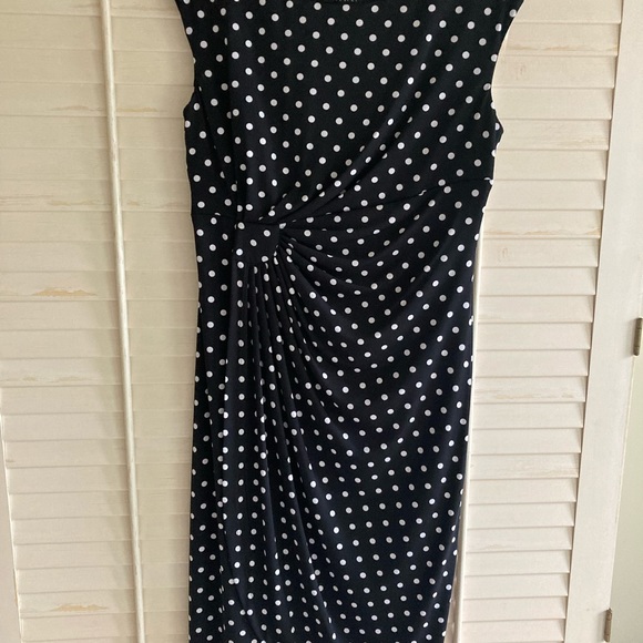 Black and white dot dress - Picture 2 of 4